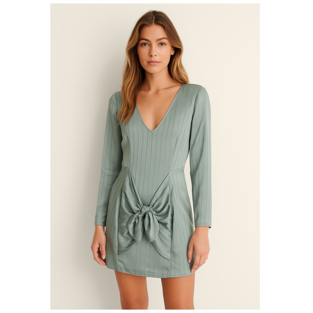 Leyden Sage Blue Faux Wrap Long Sleeve Tie Front Mini Dress Small
